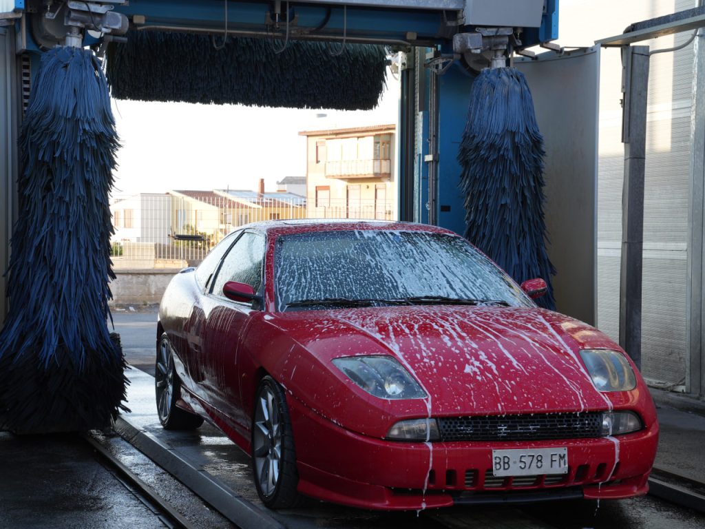 Autolavaggio a Rometta